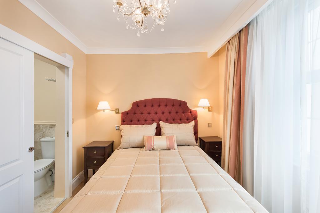 London Residence Екстериор снимка